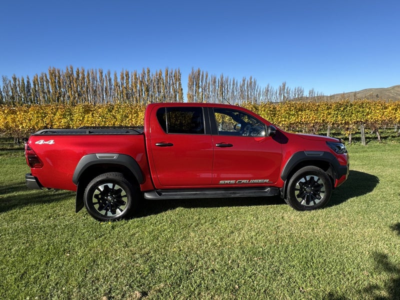 2022 Toyota Hilux SR5 CRUISER 2.8DT 6AT 4WD DCW... image 3