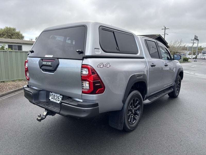 2022 Toyota Hilux SR5 CRUISER 2.8DT 6AT 4WD DCW... image 3