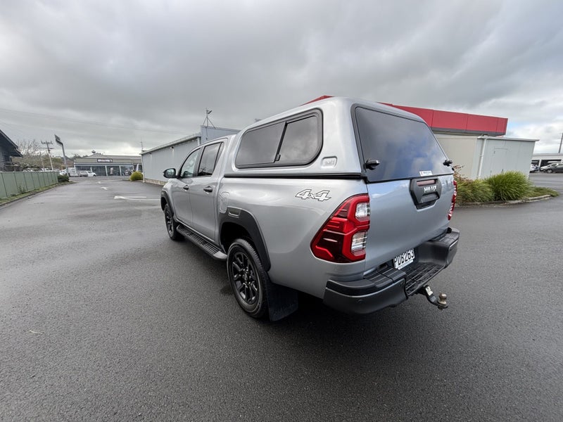 2022 Toyota Hilux SR5 CRUISER 2.8DT 6AT 4WD DCW... image 5