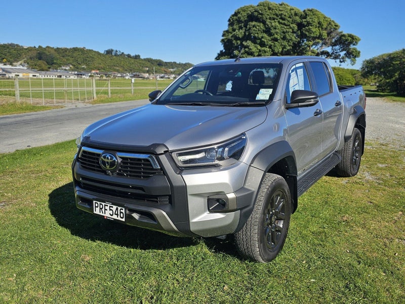 2022 Toyota Hilux SR5 Cruiser 2.8DT 6AT 4WD DCW... image 2