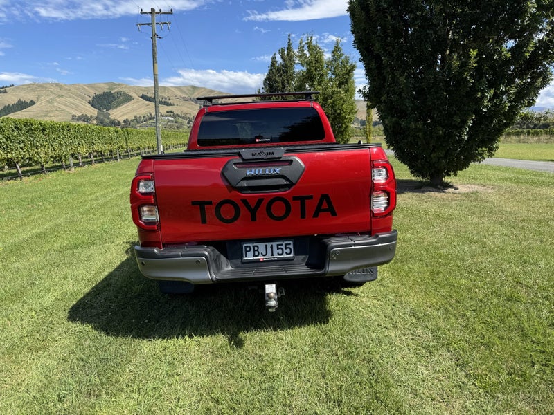 2022 Toyota Hilux SR5 CRUISER 2.8DT 6AT 4WD DCW... image 5