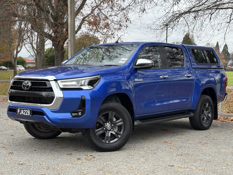 2022 Toyota Hilux Sr5 Td Dc 2.8Dt/4Wd image 3