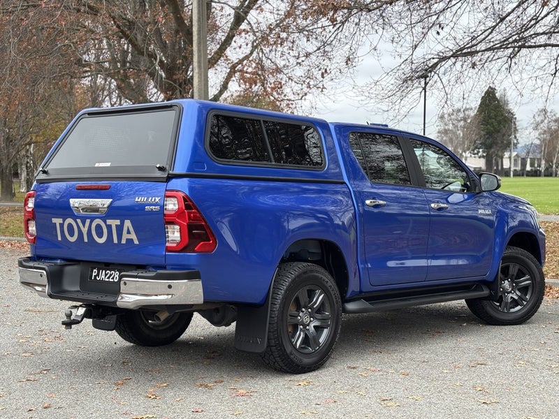 2022 Toyota Hilux Sr5 Td Dc 2.8Dt/4Wd image 5