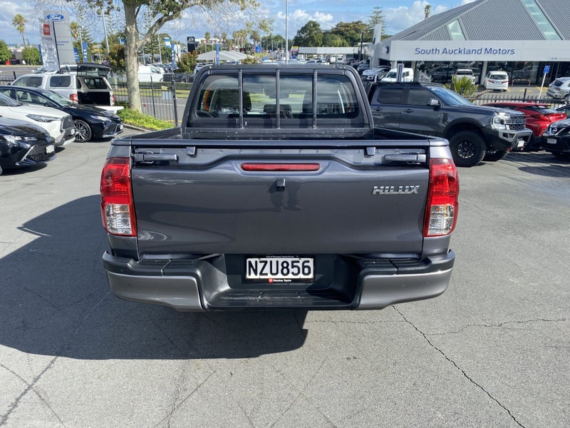 2022 Toyota Hilux WM DC 2.7P/6AT image 3