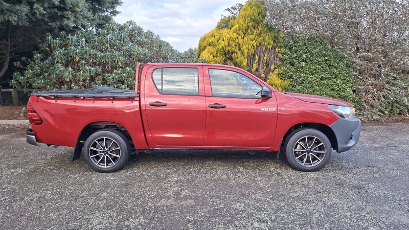 2022 Toyota Hilux WorkMate 2.7P 6AT 2WD image 5