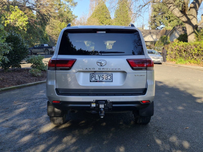2022 Toyota Land Cruiser 300 VX Limited 3.3DT 1... image 4