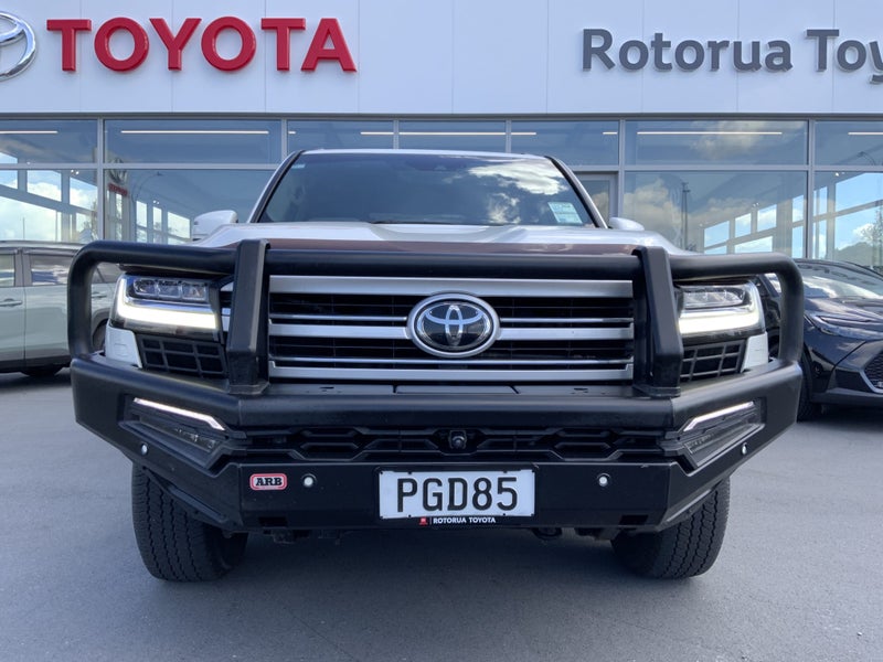 2022 Toyota Land Cruiser LC 300 series New Zeal... image 3