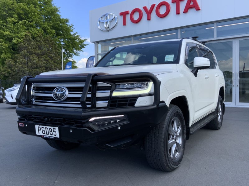 2022 Toyota Land Cruiser LC 300 series New Zeal... image 4