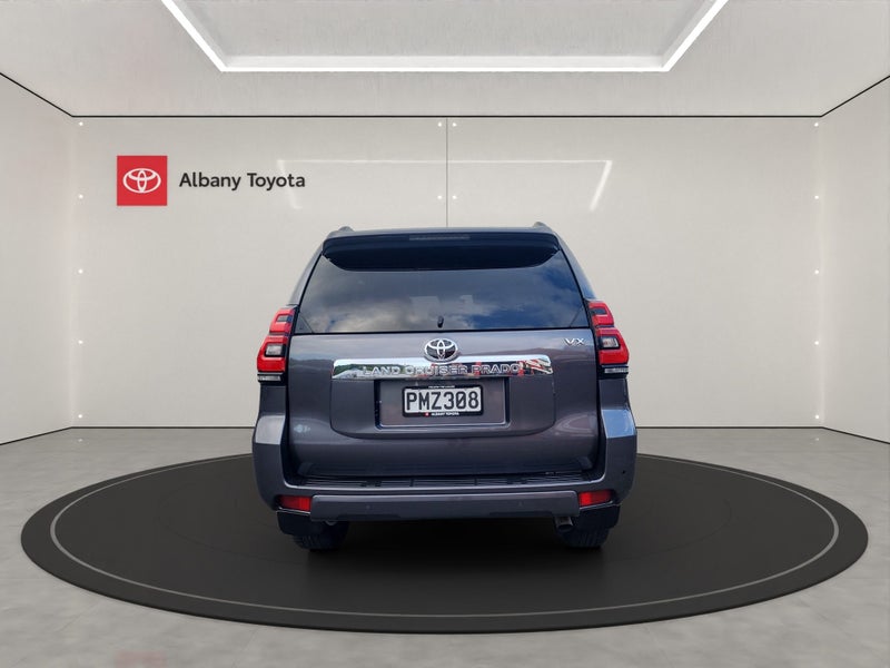 2022 Toyota Land Cruiser Prado PRADOVX 2.8DT/4W... image 4