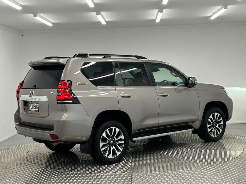2022 Toyota Land Cruiser Prado VX 2.8D 4WD image 3