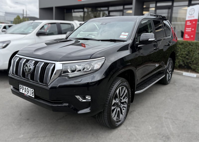 2022 Toyota Land Cruiser Prado VX 2.8D 4WD image 3