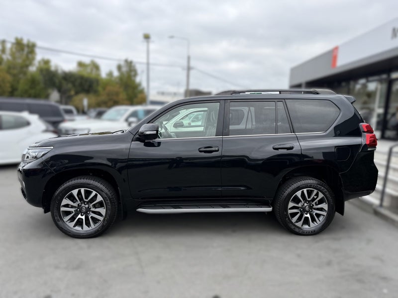 2022 Toyota Land Cruiser Prado VX 2.8D 4WD image 4
