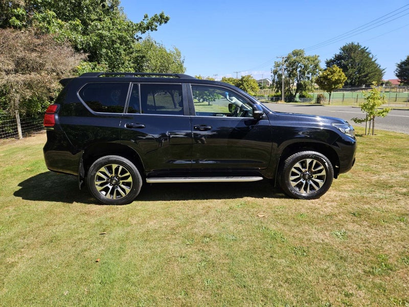 2022 Toyota Land Cruiser Prado VX 2.8D 4WD image 4