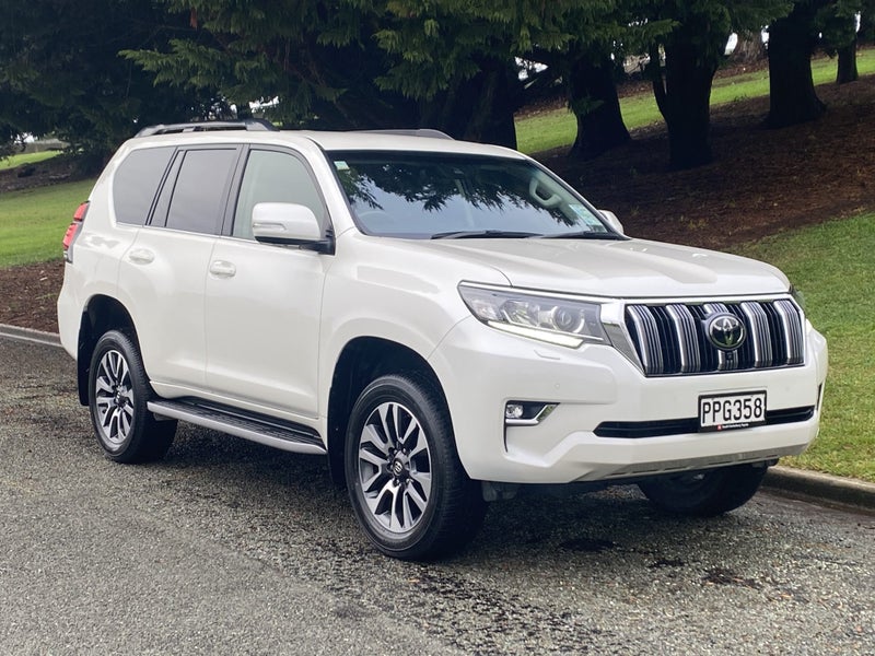 2022 Toyota Land Cruiser Prado VX 2.8D 6AT 4WD... image 2