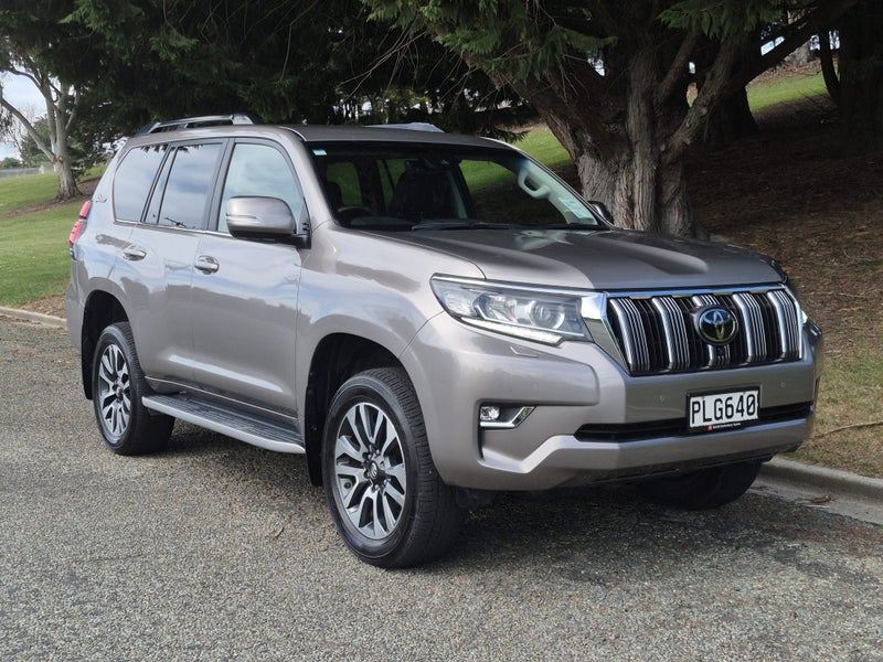 2022 Toyota Land Cruiser Prado VX 2.8D 6AT 4WD... image 2