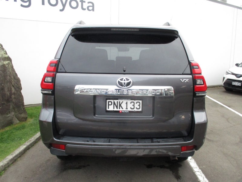 2022 Toyota Land Cruiser Prado VX 2.8D 6AT 4WD... image 3
