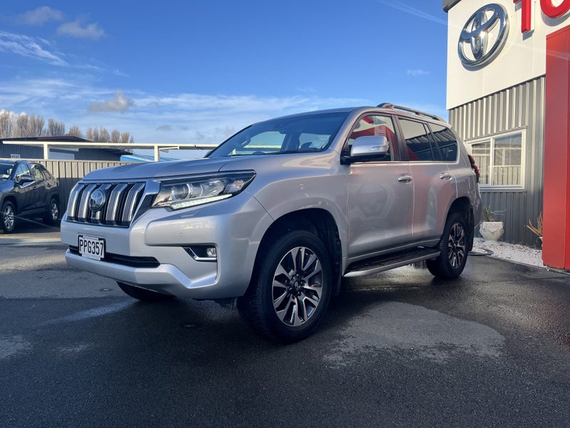 2022 Toyota Land Cruiser Prado VX 2.8D Automati... image 5