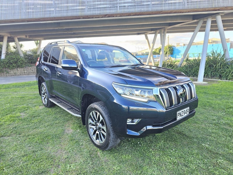 2022 Toyota Land Cruiser Prado VX 2.8D Automati... image 2