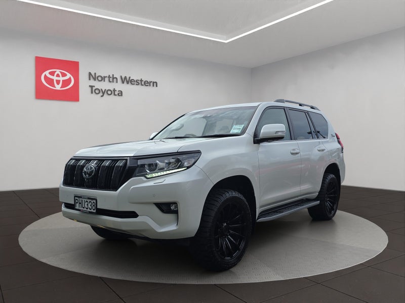 2022 Toyota Land Cruiser Prado VX Limited 2.8L... image 3