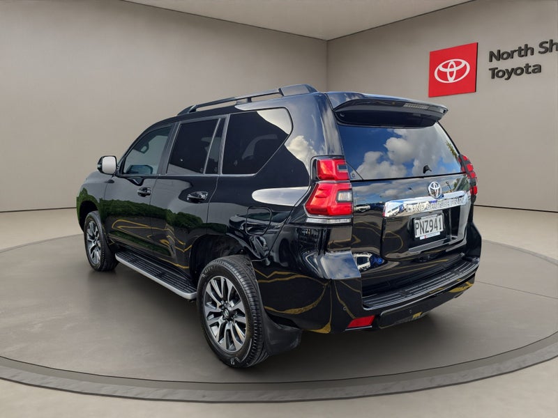 2022 Toyota Land Cruiser VX 2.8L Diesel Turbo 4... image 5