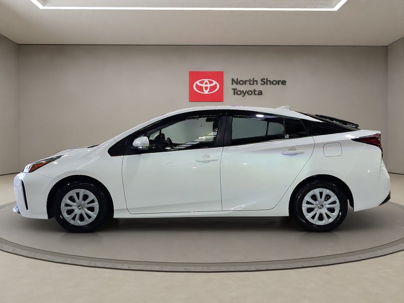 2022 Toyota Prius 1.8L Hybrid S Hatchback image 4