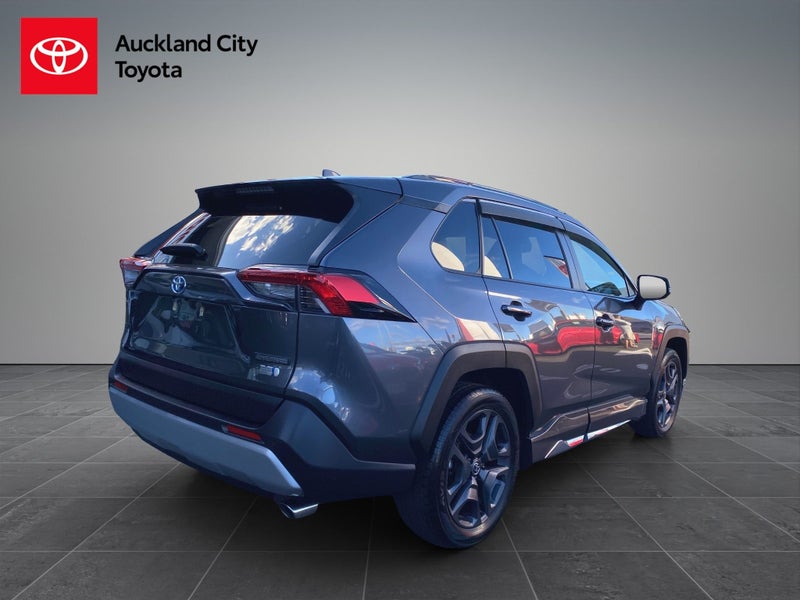 2022 Toyota RAV4 2.5 Hybrid Adventurer 4WD SUV... image 3