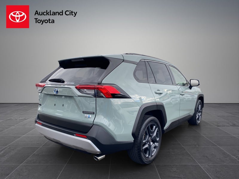 2022 Toyota RAV4 2.5 Hybrid Adventurer 4WD SUV... image 3