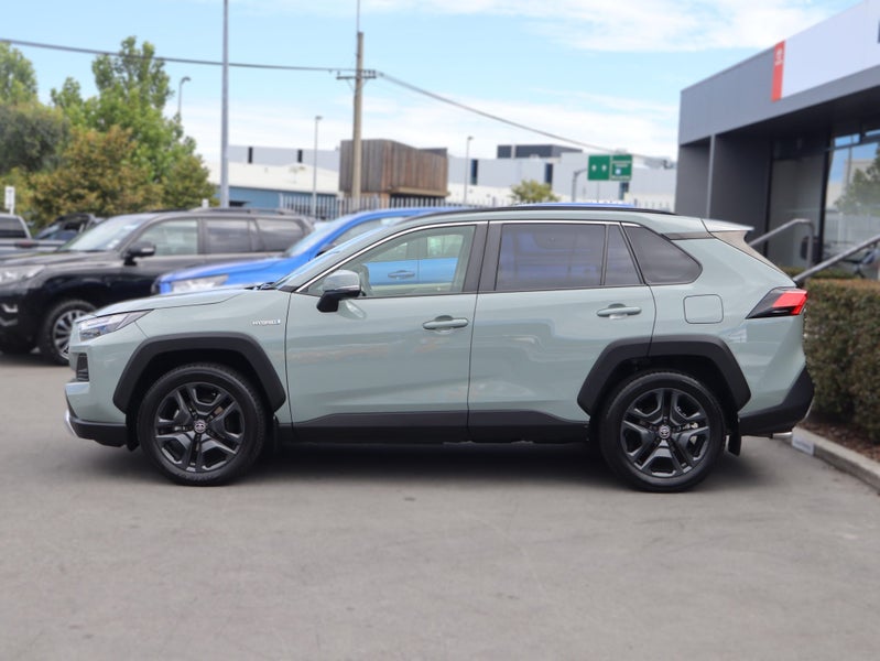 2022 Toyota RAV4 Adventure HYBRID AWD/4WD, Leather image 4