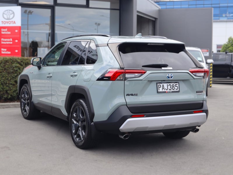 2022 Toyota RAV4 Adventure HYBRID AWD/4WD, Leather image 5