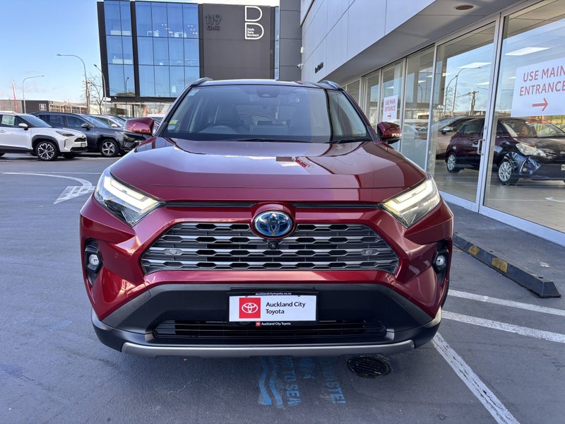 2022 Toyota RAV4 G LIMITED HYBRID image 4