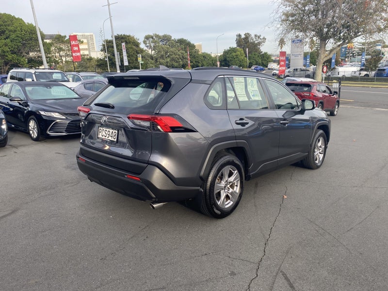 2022 Toyota RAV4 GX 2.0P image 2