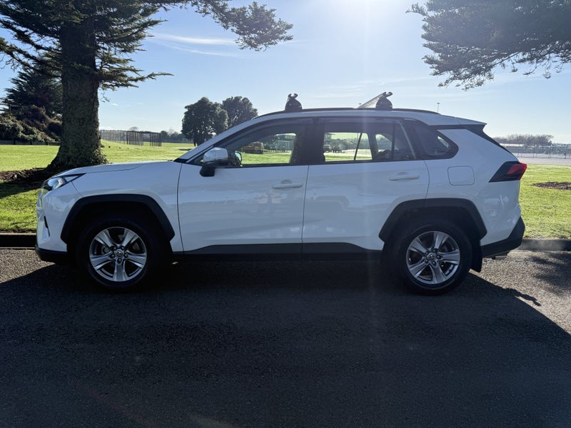 2022 Toyota RAV4 GX 2.0P CVT Automatic FWD SUV... image 3