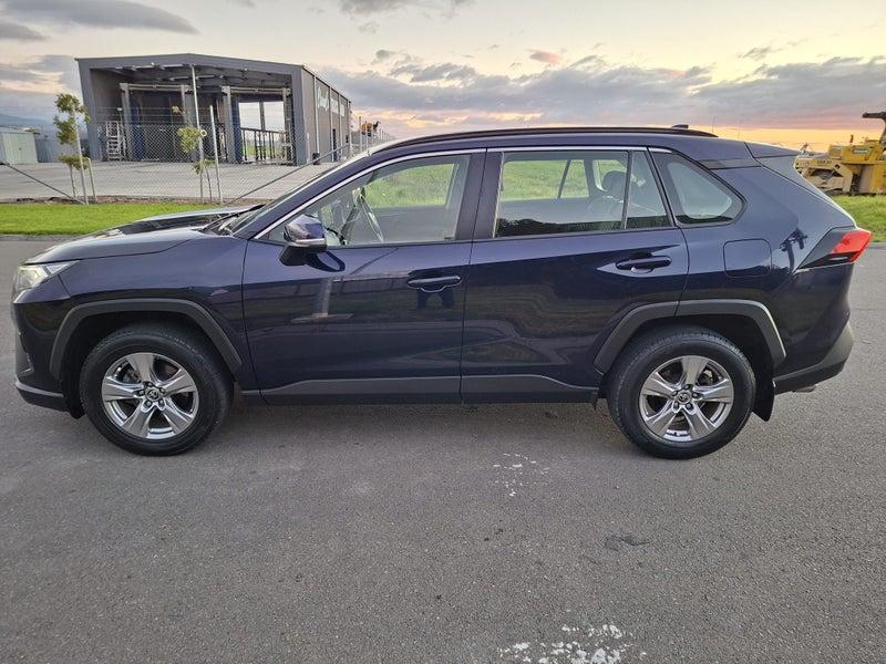 2022 Toyota RAV4 GX 2.0P CVT Automatic FWD SUV image 2
