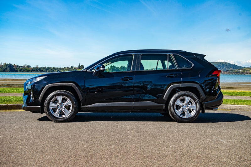 2022 Toyota RAV4 GX 2.0P CVT FWD SUV image 5