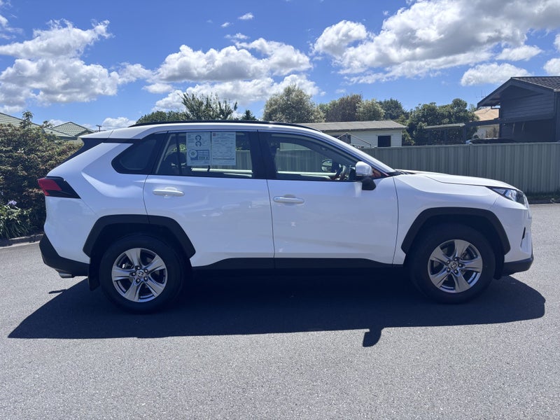 2022 Toyota RAV4 GX 2.0P CVT FWD SUV/5D/5S (MXT... image 2