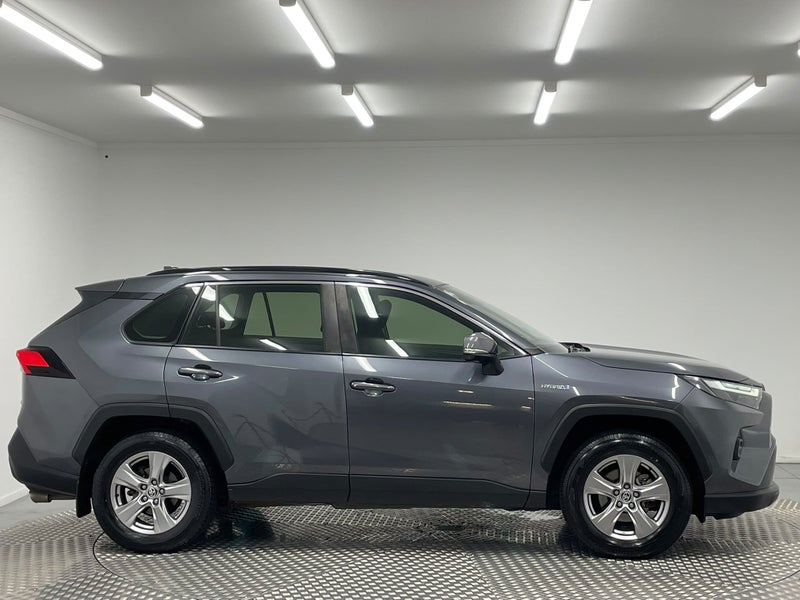 2022 Toyota RAV4 GX 2.5P Hybrid AWD image 2