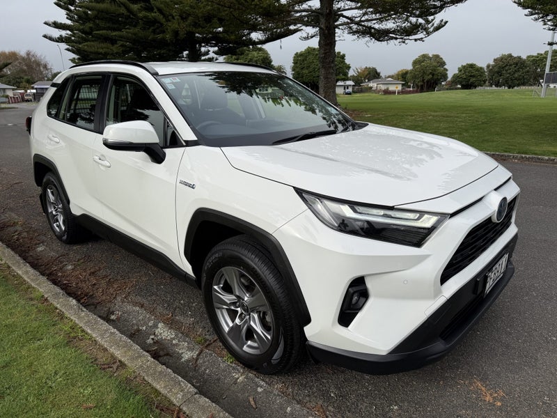 2022 Toyota RAV4 GX 2.5P Hybrid AWD Automatic SUV image 5