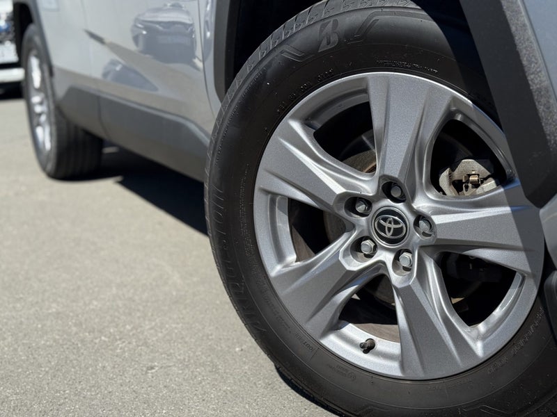 2022 Toyota RAV4 GX 2.5P Hybrid AWD SUV/5D/5S image 3