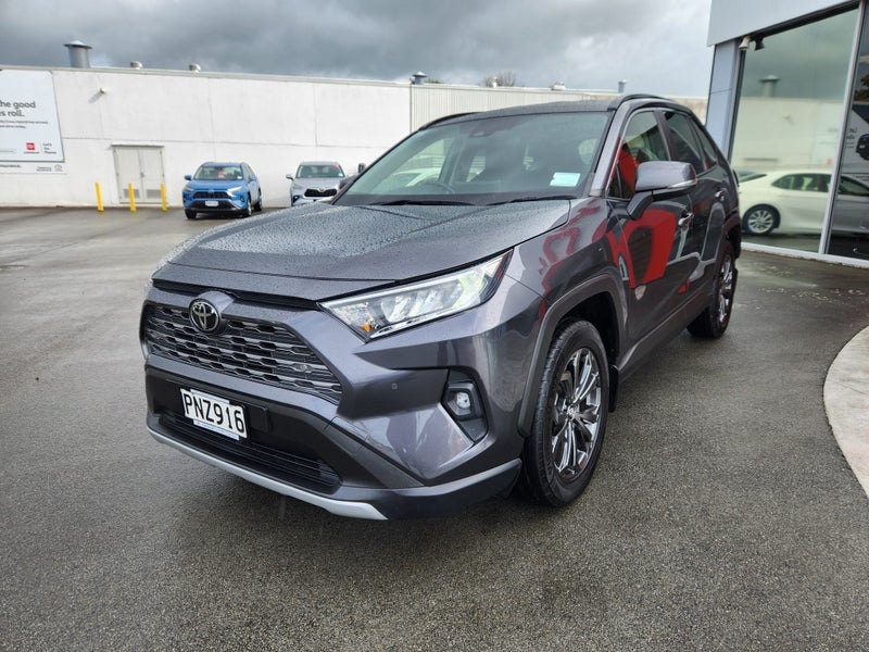 2022 Toyota RAV4 GXL 2.5P Automatic AWD SUV image 4