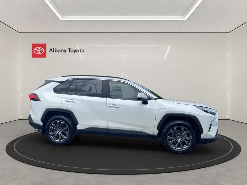 2022 Toyota RAV4 GXL 2.5P HV ECVT AWD SUV/5D/5S... image 2