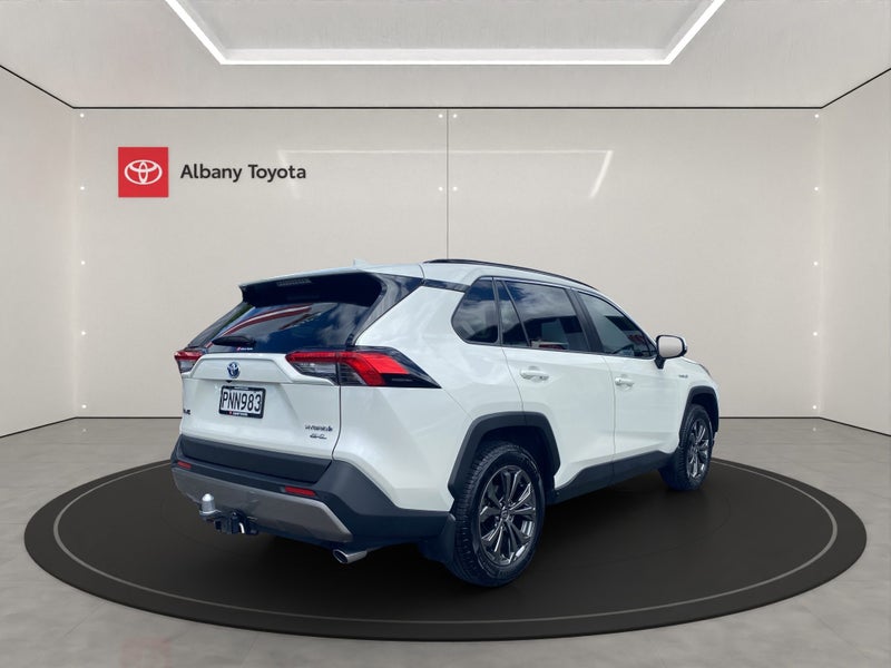 2022 Toyota RAV4 GXL 2.5P HV ECVT AWD SUV/5D/5S... image 3