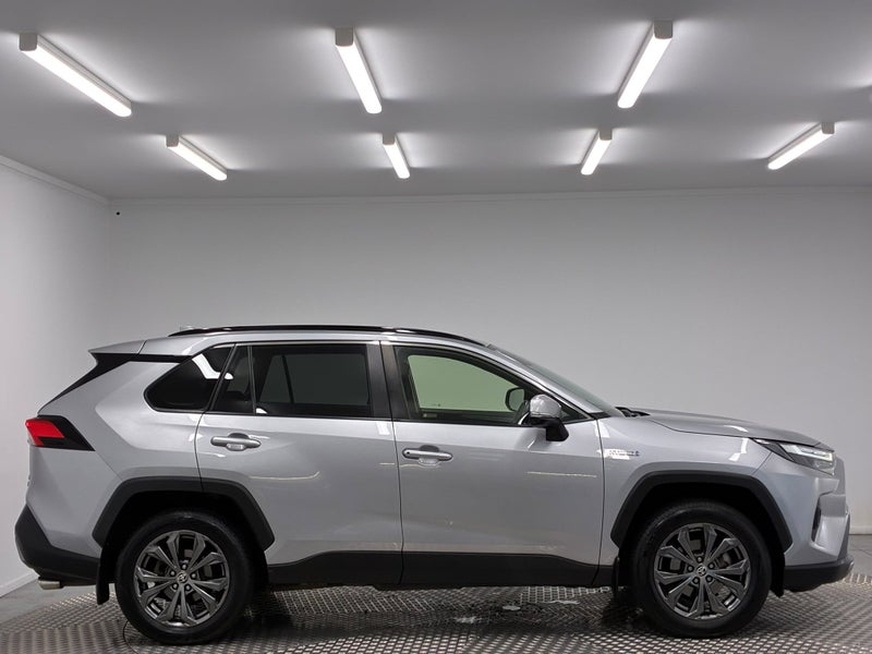 2022 Toyota RAV4 GXL 2.5P Hybrid AWD image 2
