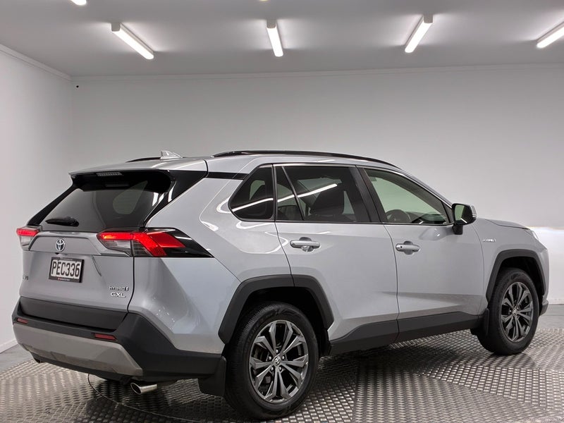 2022 Toyota RAV4 GXL 2.5P Hybrid AWD image 3