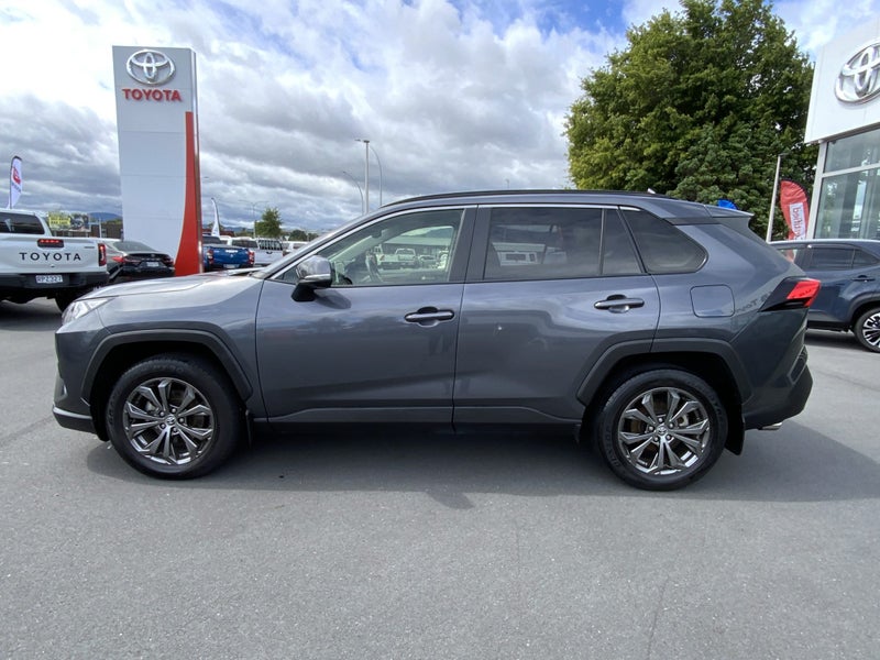 2022 Toyota RAV4 GXL AWD - Balance of Warranty... image 5