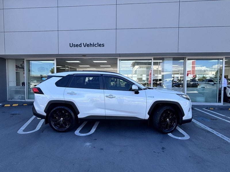 2022 Toyota RAV4 Limited 2.5 HYBRID LUXURY SUV image 5