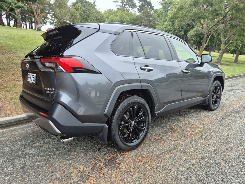 2022 Toyota RAV4 Limited 2.5P HV ECVT AWD SUV/5... image 4