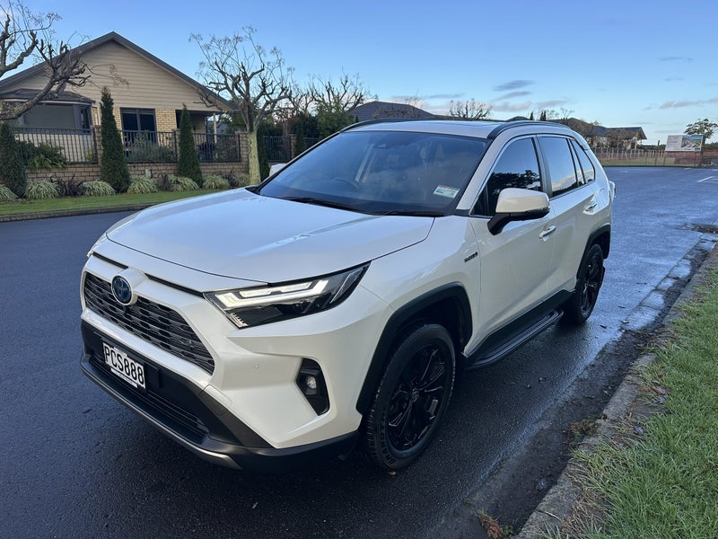 2022 Toyota RAV4 Limited 2.5P HV ECVT AWD SUV/5... image 3
