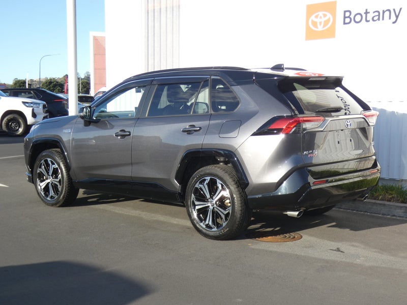 2022 Toyota RAV4 PHV Black Tone 2.5 SUV 5 Dr 4W... image 5