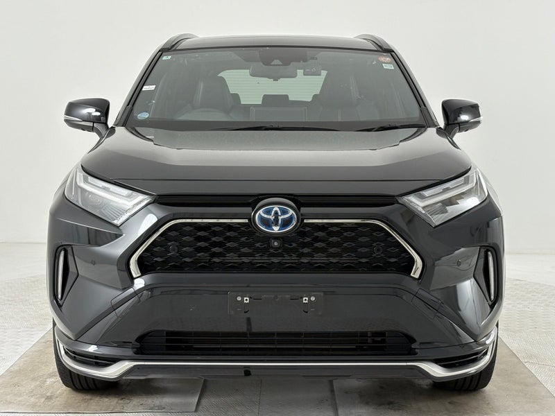 2022 Toyota RAV4 PHV G Z 2.5 4WD Plug In Hybrid image 2