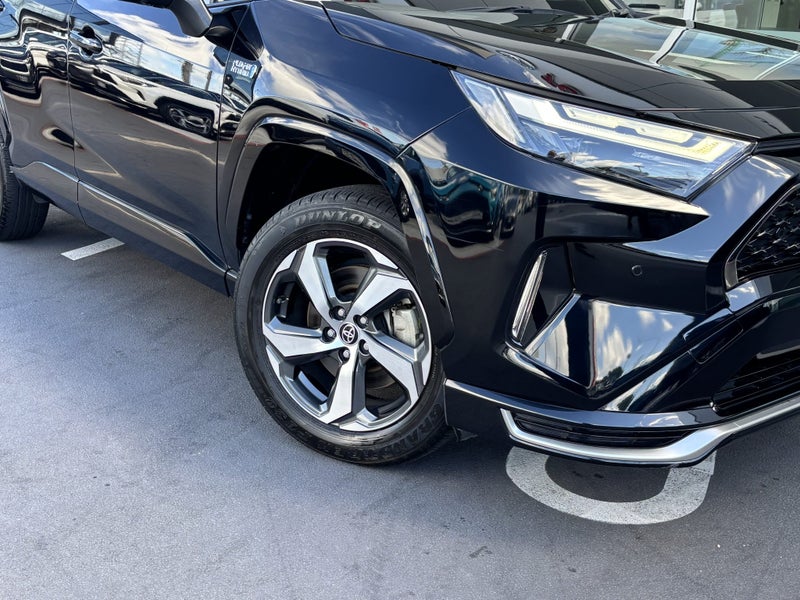 2022 Toyota RAV4 PHV G Z SUV 2.5 4WD 5 Door image 5